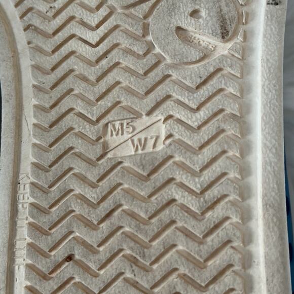 Native | Blue Howard Loafer Size 5 (Men)/7 (Women) - Picture 11 of 13